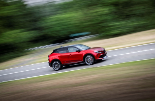 Az olasz szaklap olvasói szerint az Év új autója az Alfa Romeo Junior