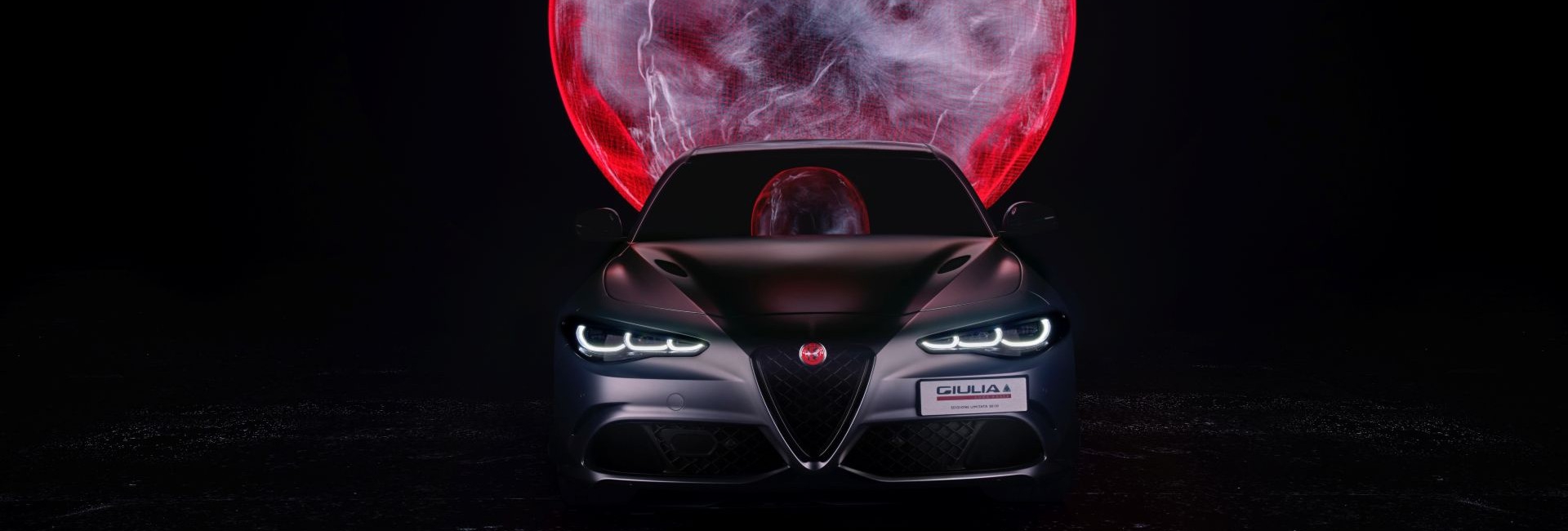 Tengeri versenyvitorlás ihlette ezt a Giulia Quadrifogliót!