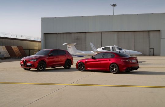 Örömhír! Újra rendelhetők a Giulia és Stelvio Quadrifogliók!