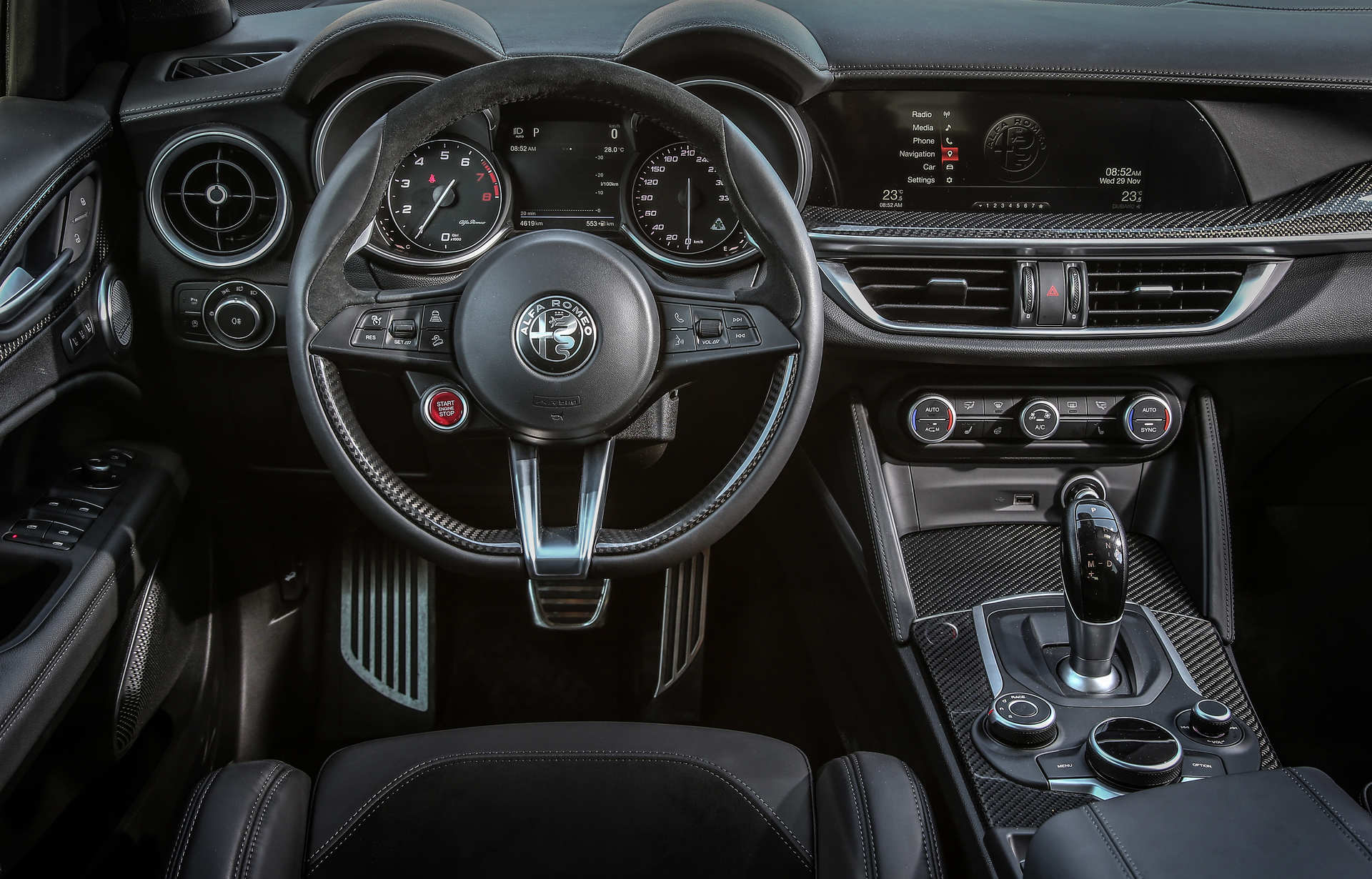 alfa-romeo-stelvio-quadrifoglio