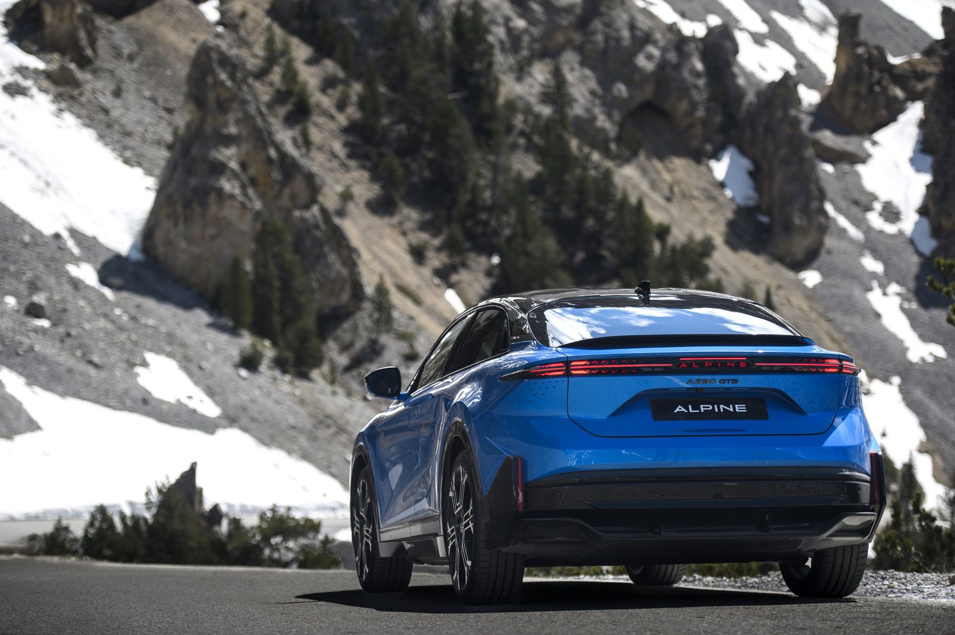 alpine-a390-active-torque-vectoring-brings-next-level-e-agility-carnet-hir