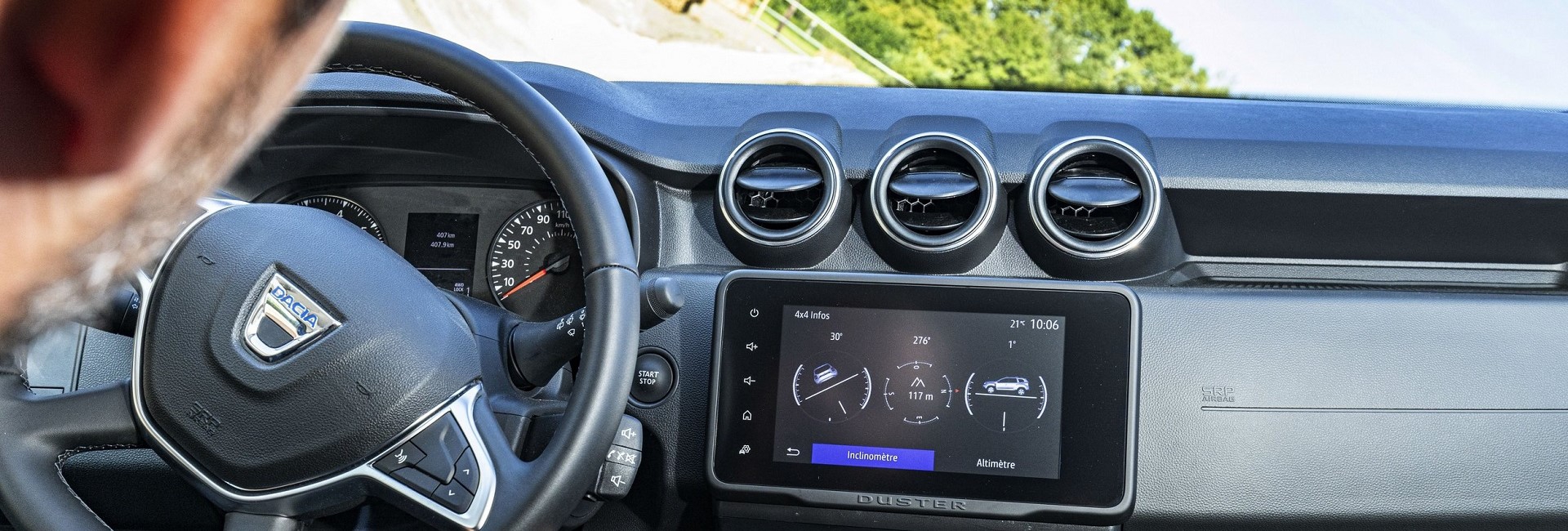 new-dacia-duster-indside
