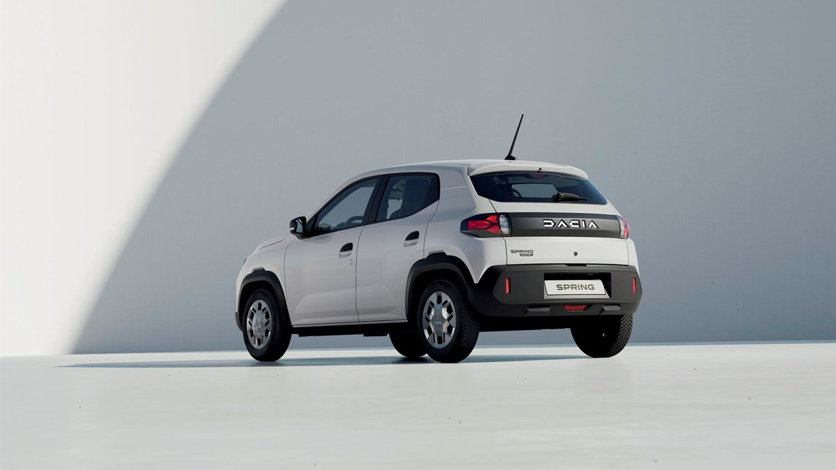 uj-dacia-spring