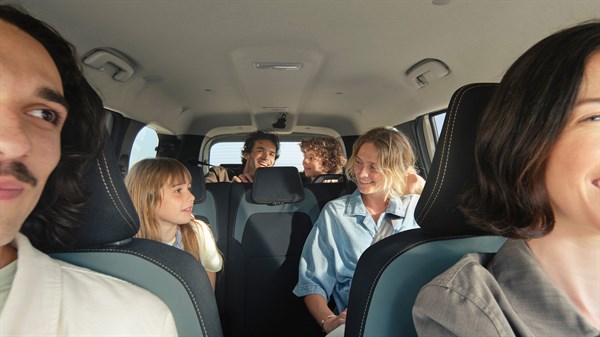 uj-dacia-spring-belter