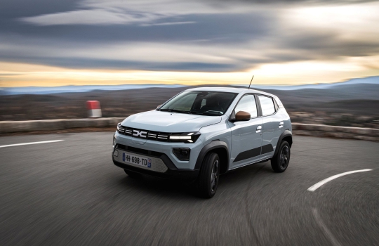 Visszatér a legkisebb, legtisztább Dacia