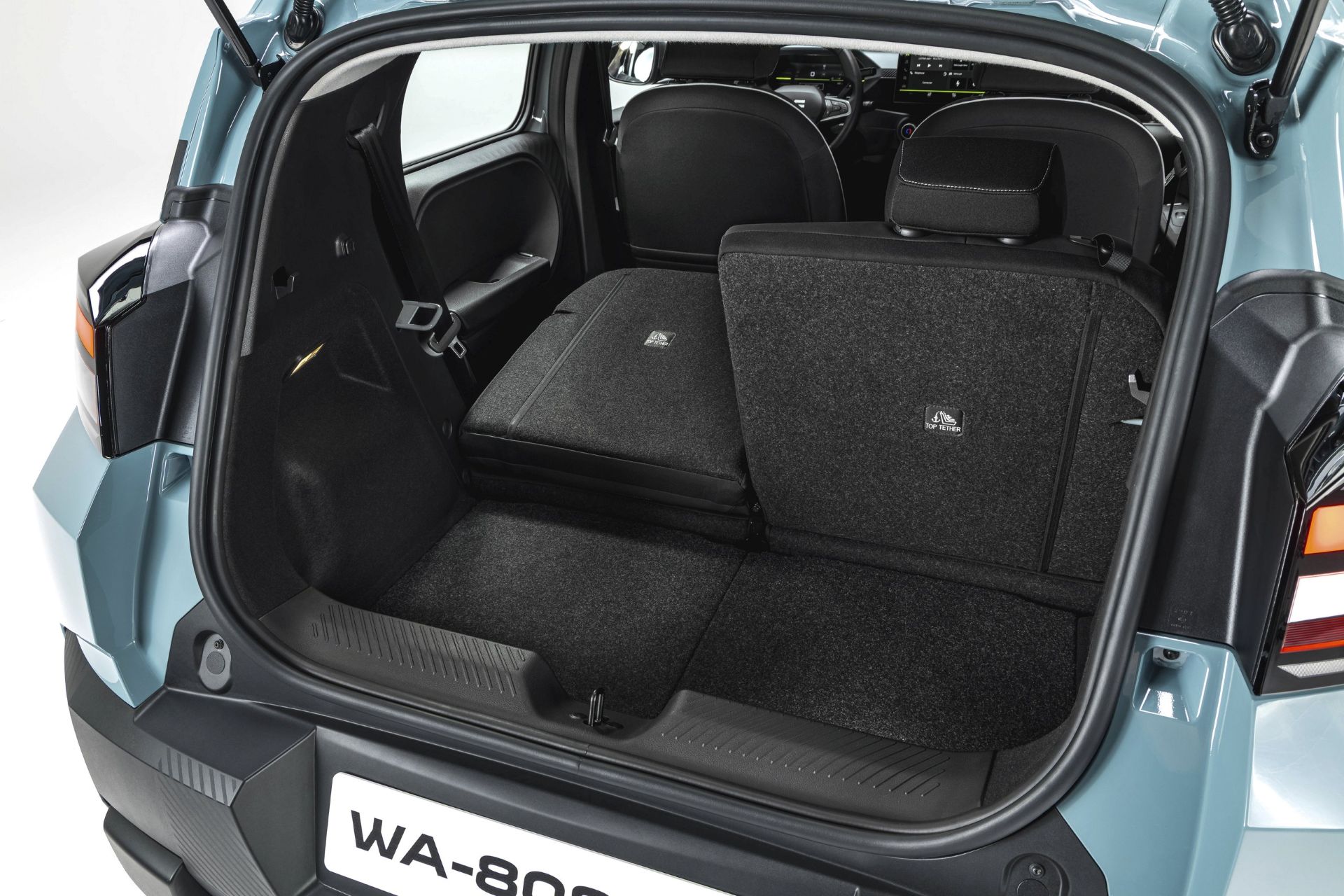 uj-dacia-spring-carnet-hir-3