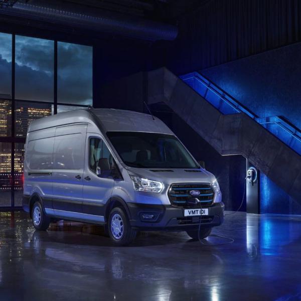 Ford E-Transit - 13.499.000 Ft + ÁFA-tól!*
