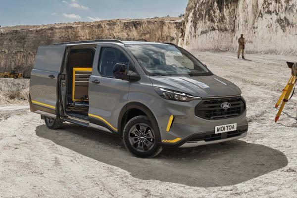 Ford E-Transit Custom - már 13.096.250 Ft + ÁFA-tól!*