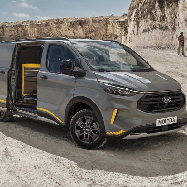 Ford E-Transit Custom - már 9.296.250 Ft + ÁFA-tól!*