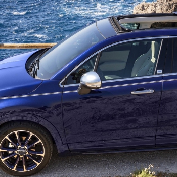 500x-yacht-club-capri