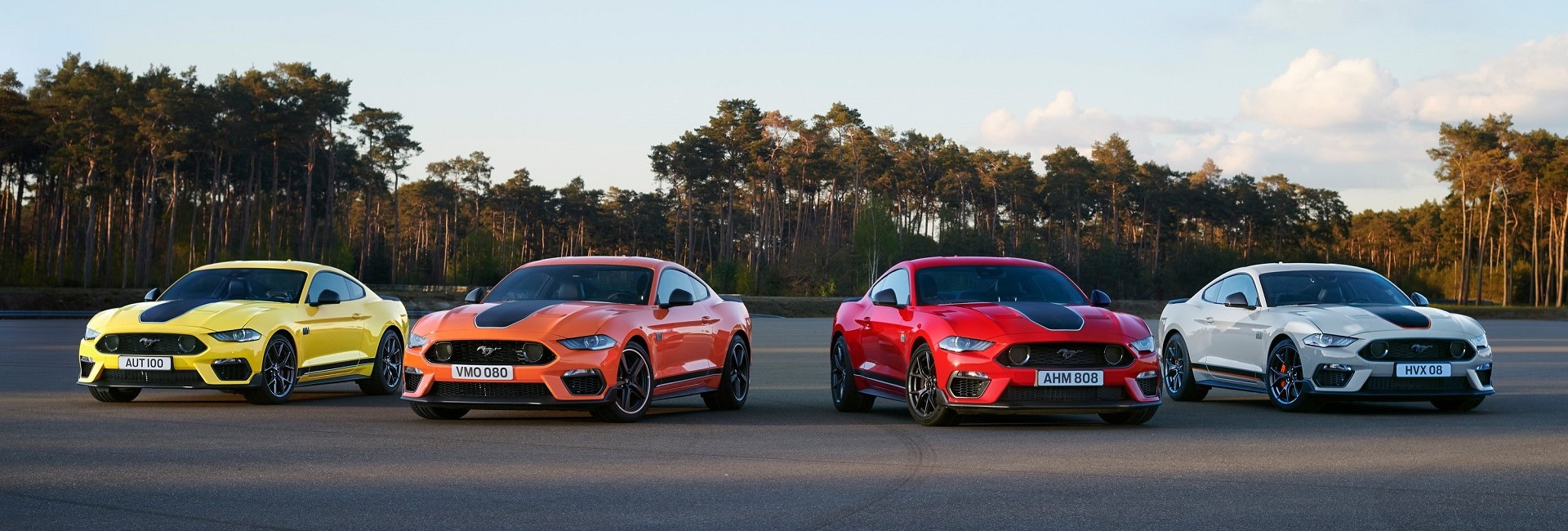 2021-ford-mustang