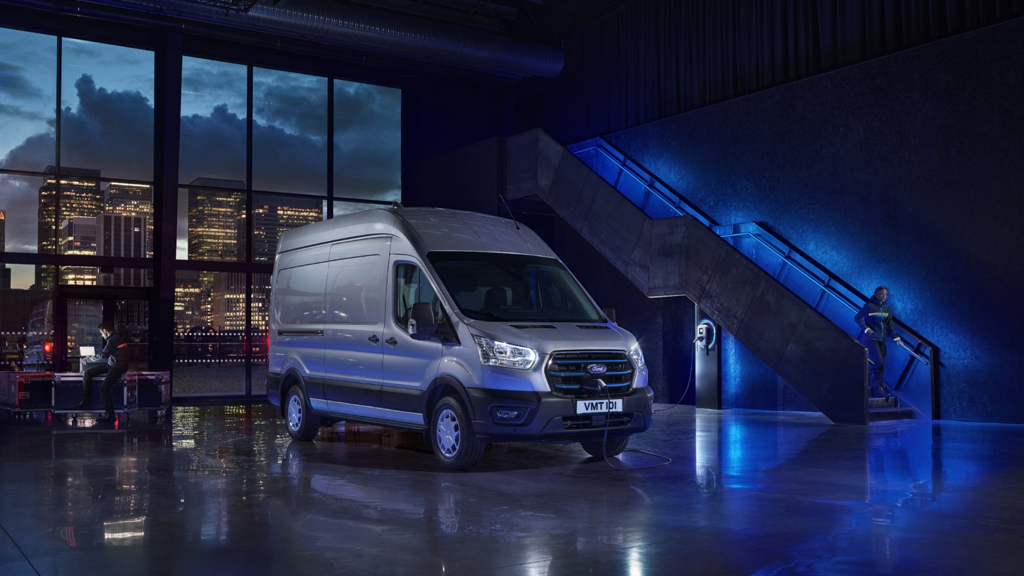 ford-e-transit-ajanlat-carnet