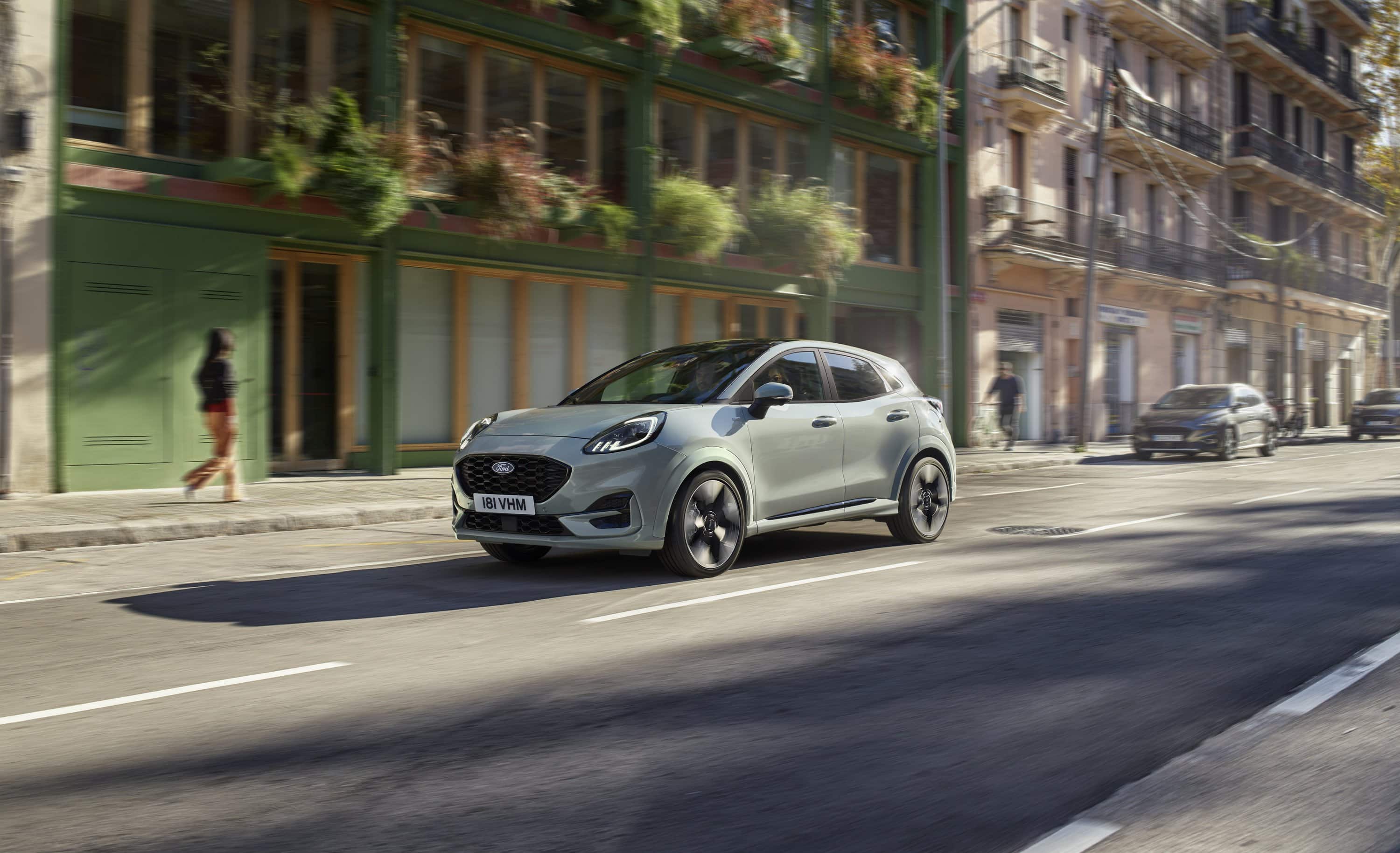 Sportosabb is, okosabb is a Ford szabadidő-autója 