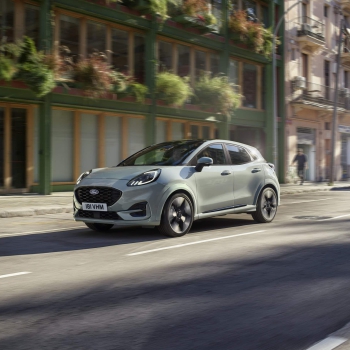 Sportosabb is, okosabb is a Ford szabadidő-autója