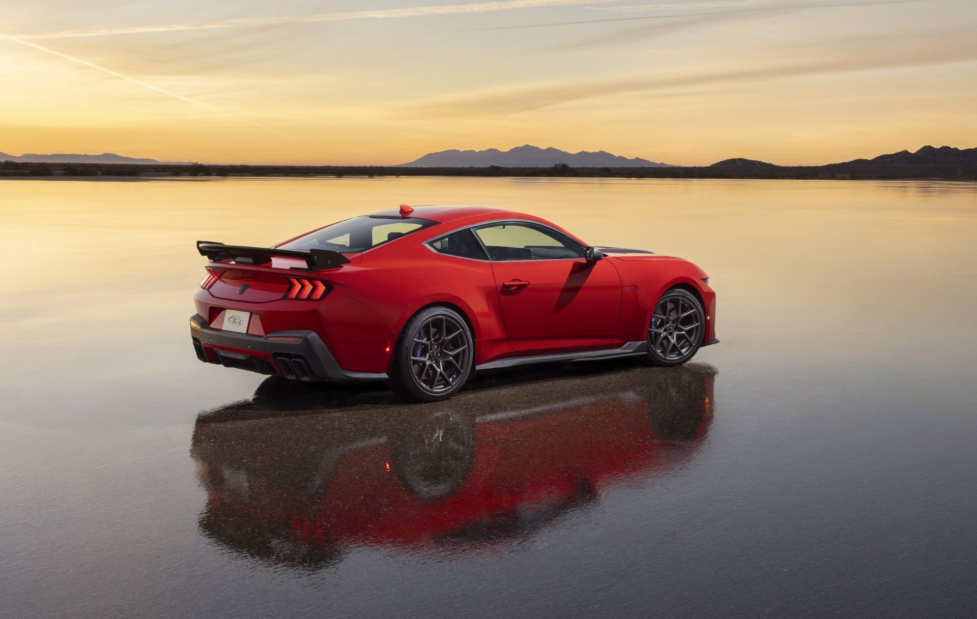 2026-mustang-dark-horse-carnet-hir-2