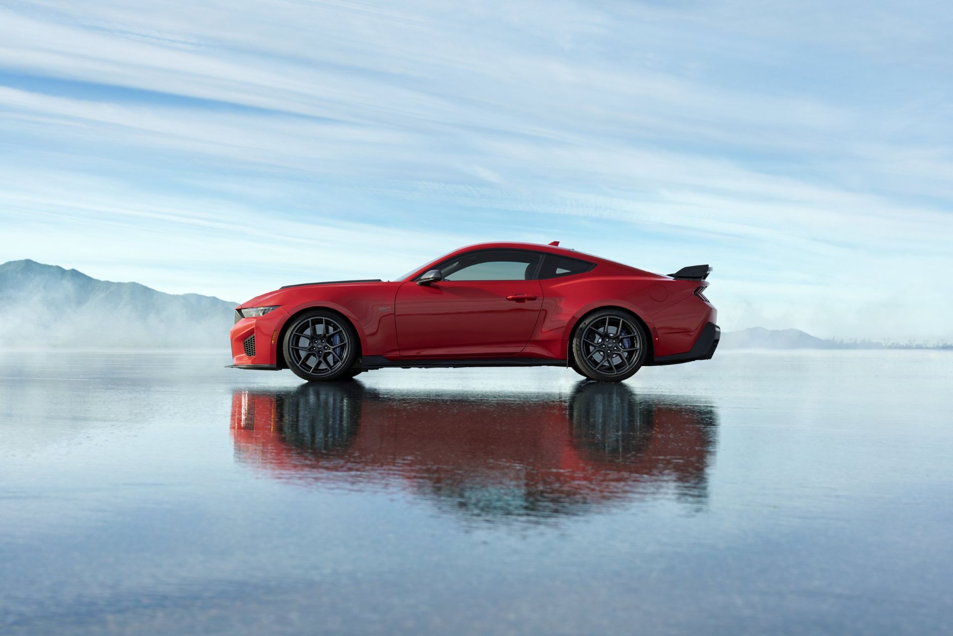 2026-mustang-dark-horse-carnet-hir