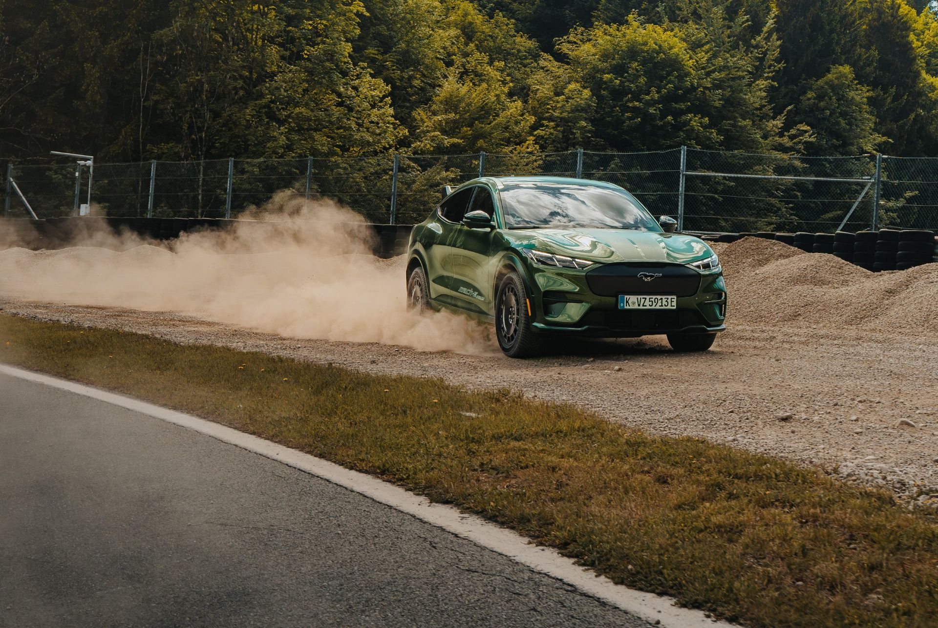 Több személyiséget rejt a Ford villanyautója