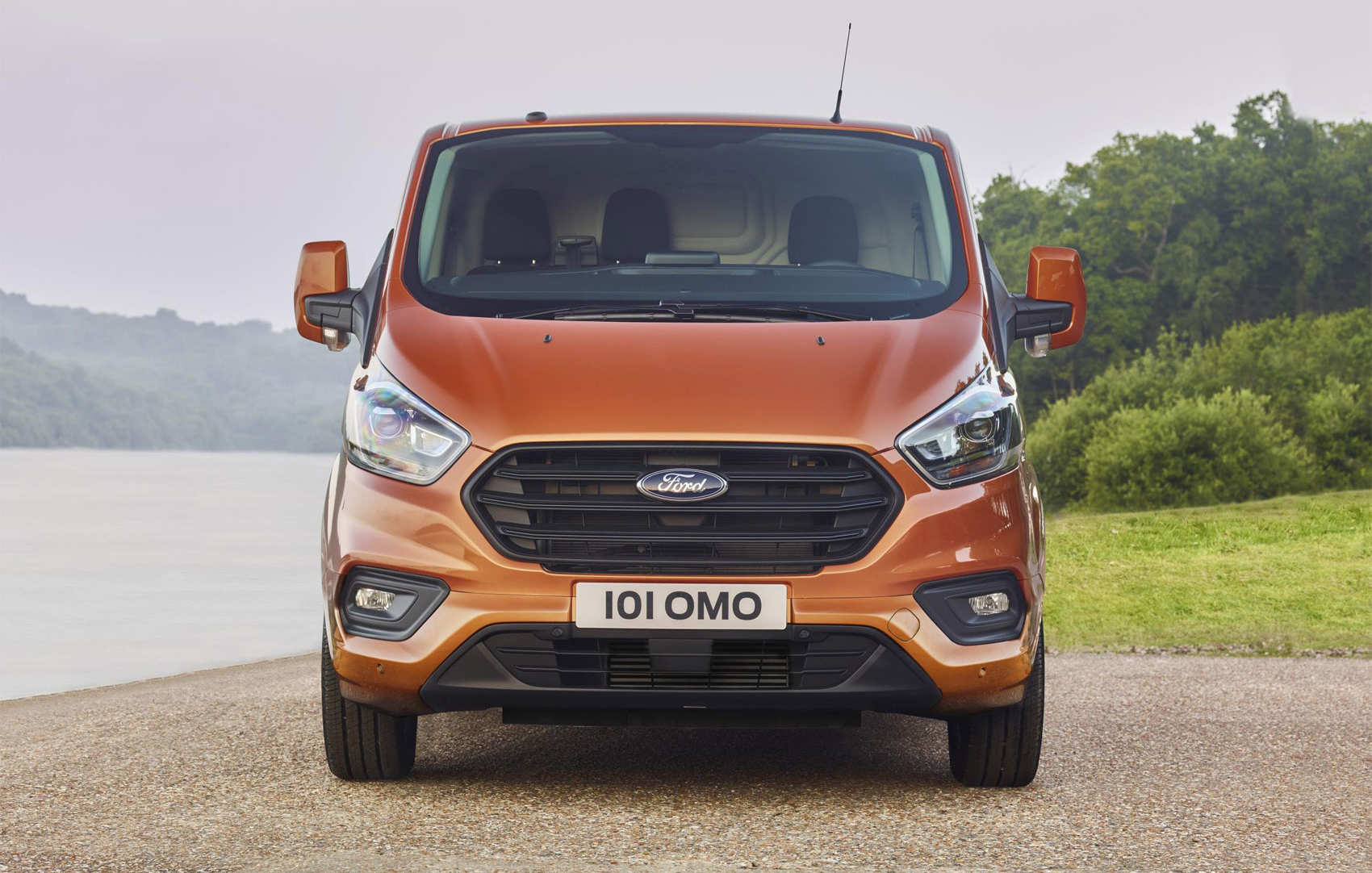 ford-transit-minibus