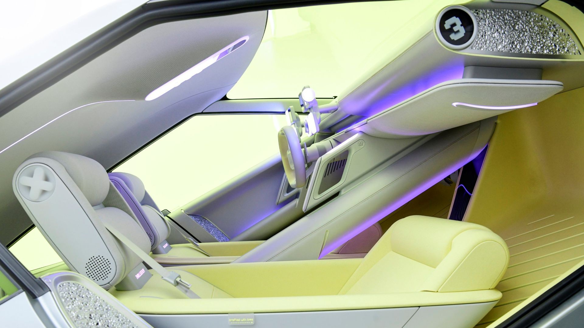 hyundai-concept-three-at-iaa-mobility-2025-carnet-hir-19