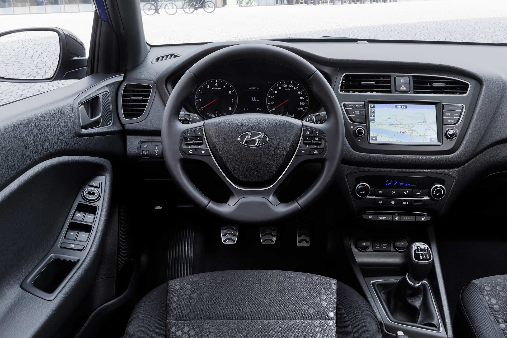 hyundai-i20-active