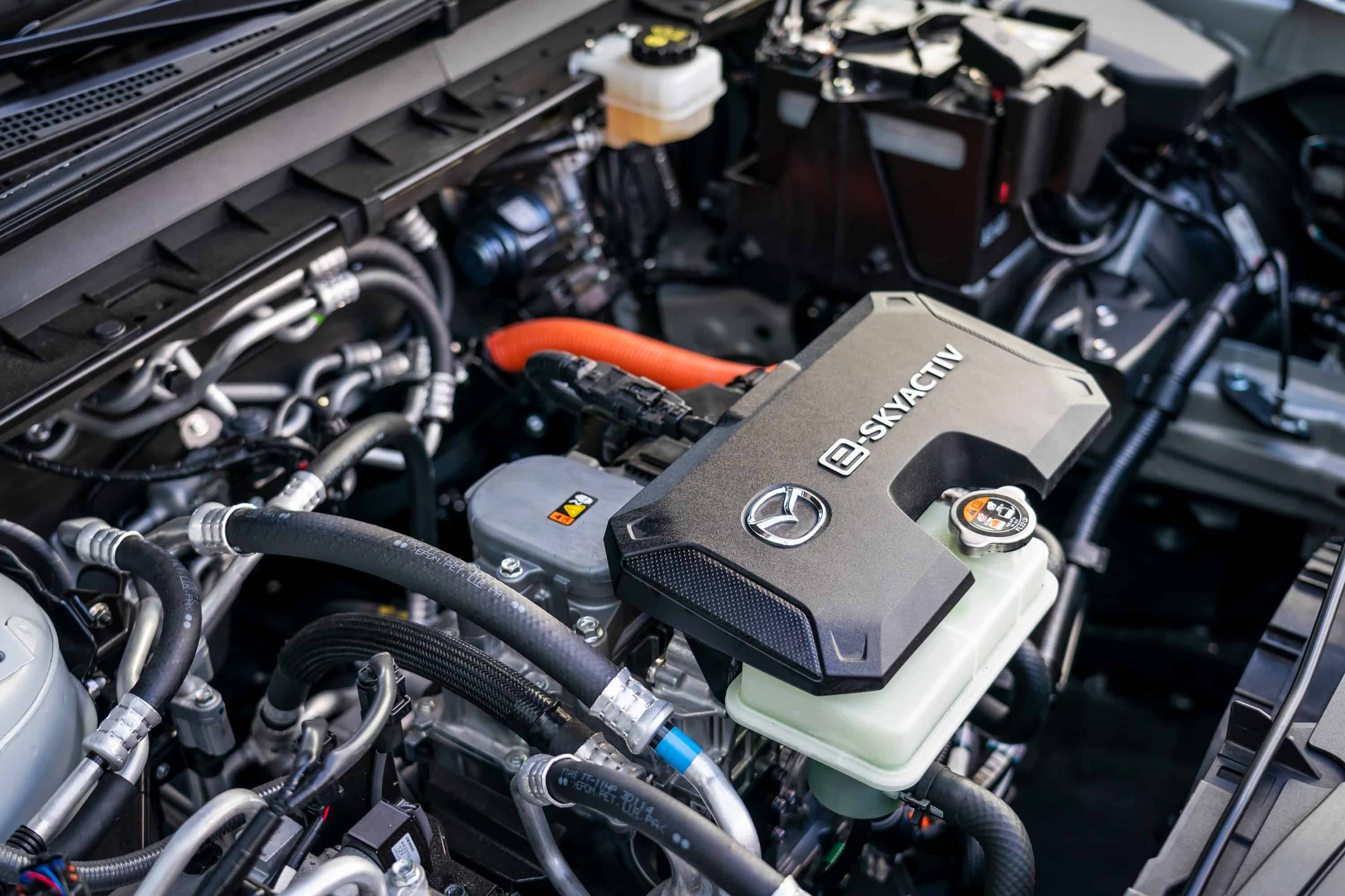 mazda-mx-30-motor