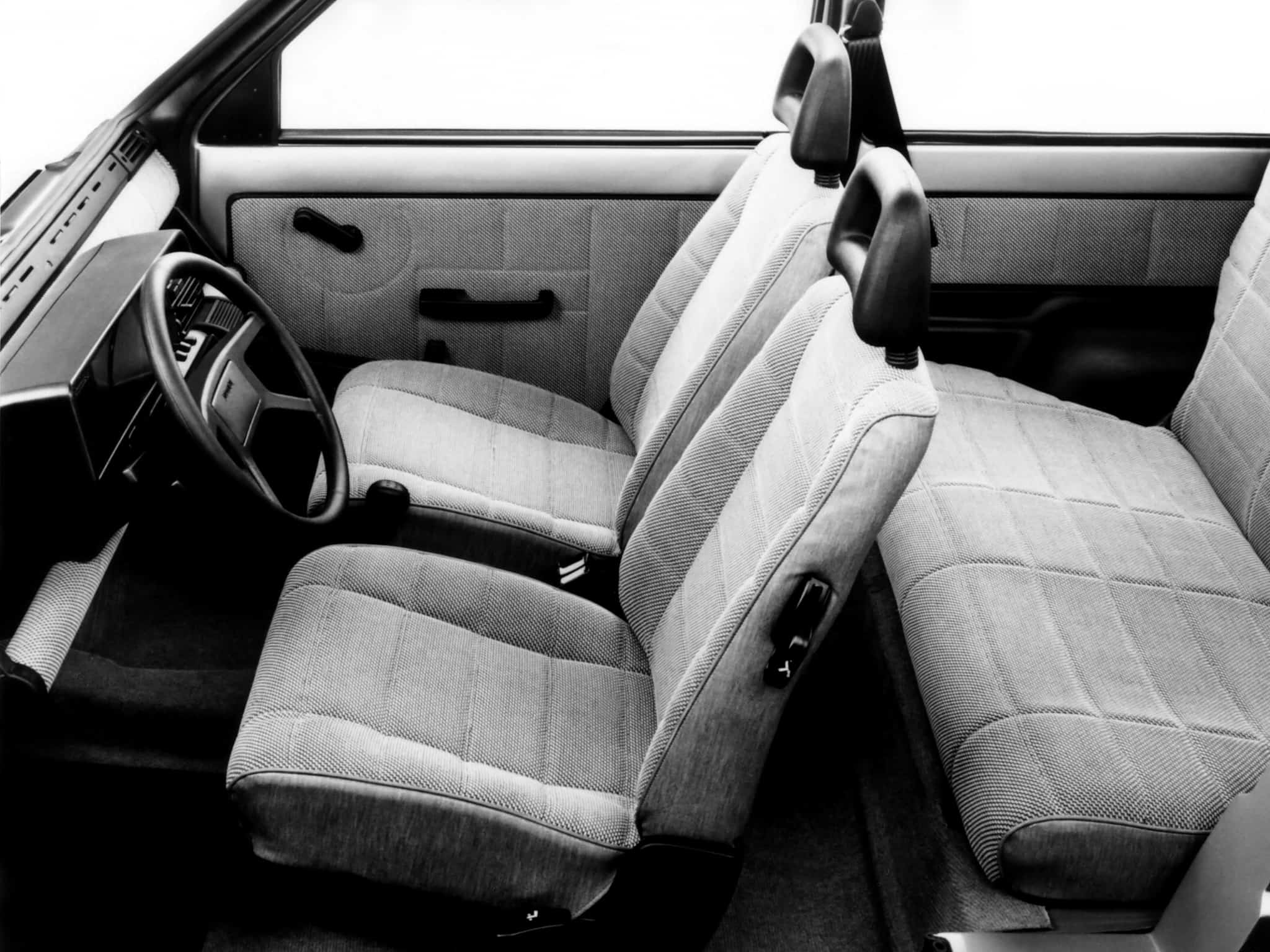 fiat-panda-ulesek