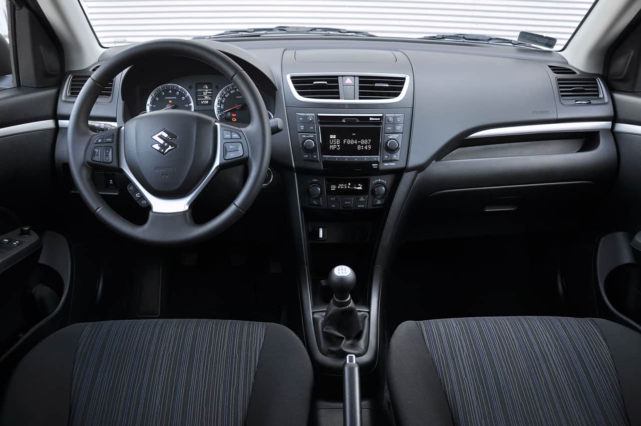 suzukiswift-azg6