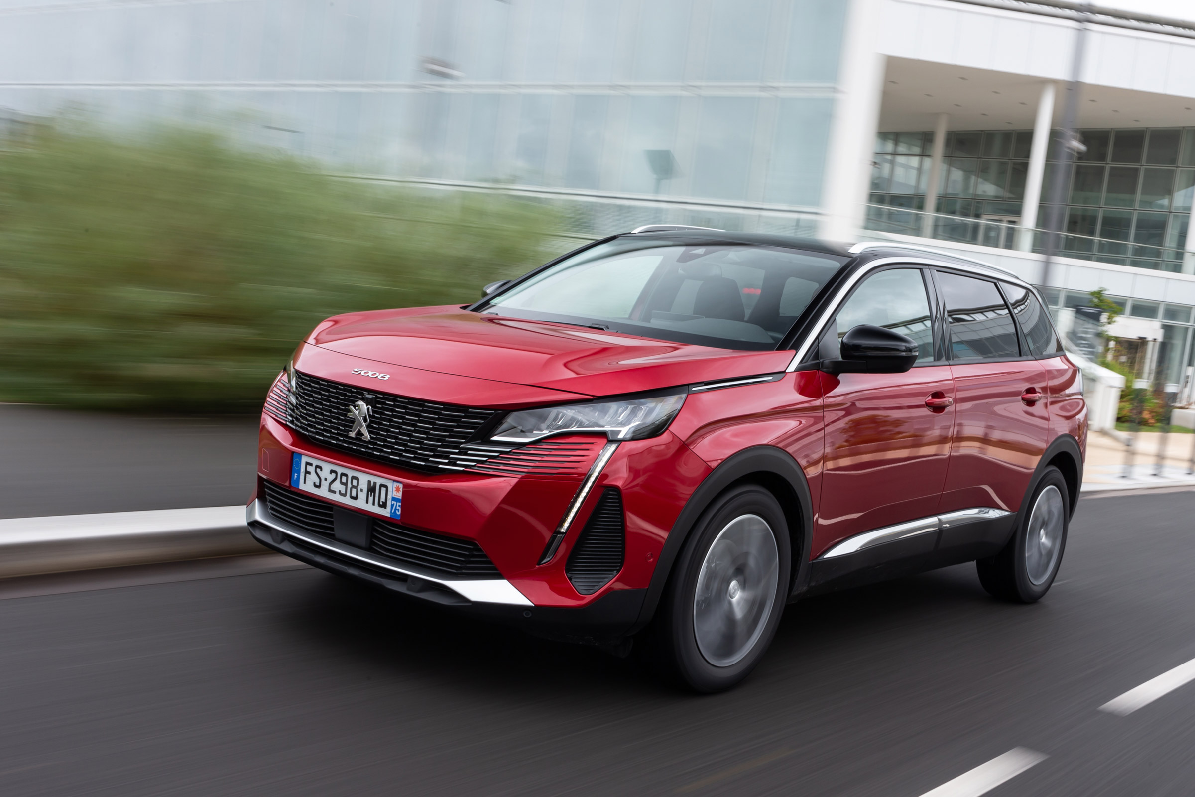 peugeot-5008-csaladi-auto-carnet-hir