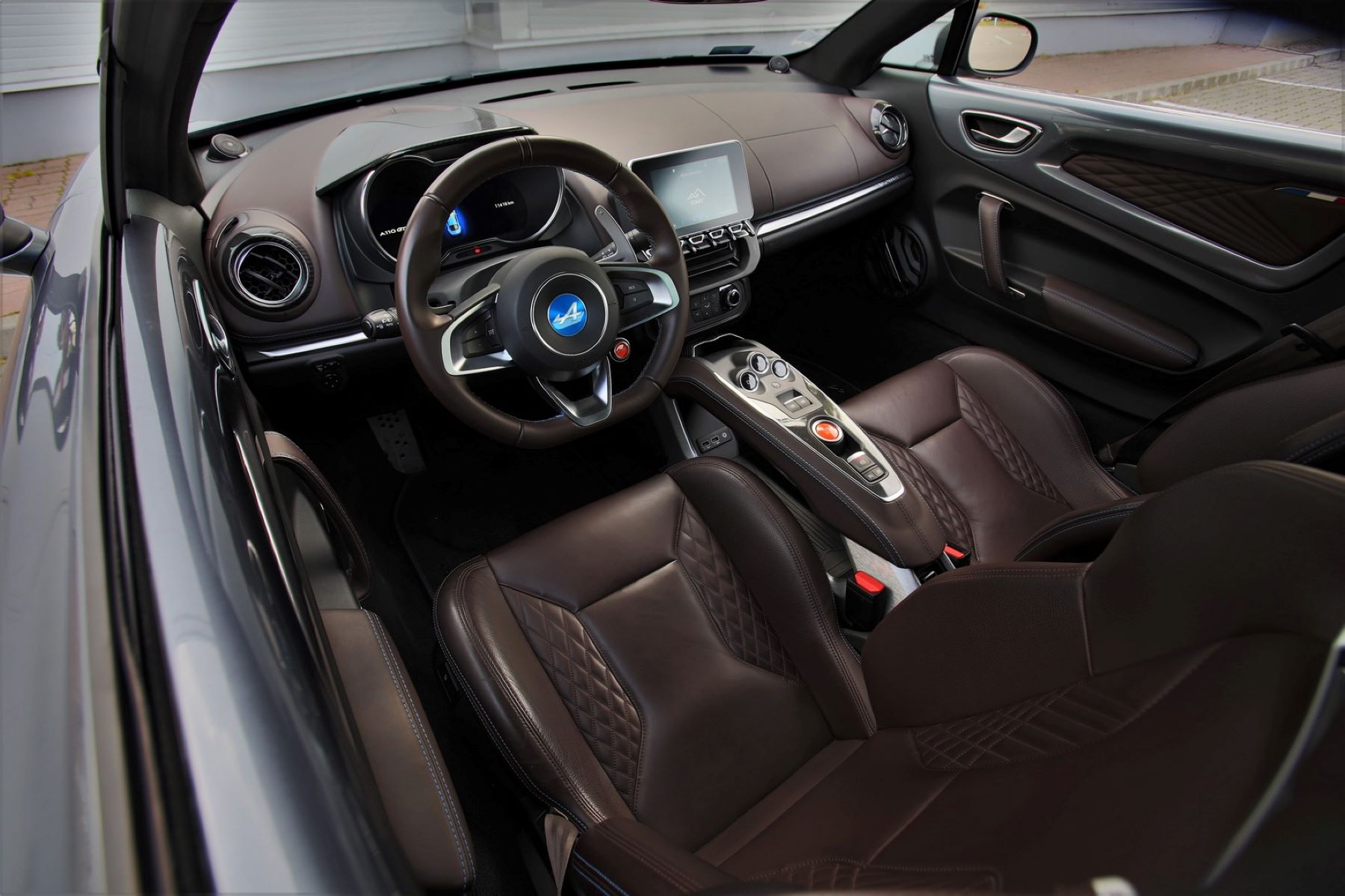 carnet-sportmodellek-alpine-a110gt-hir-1