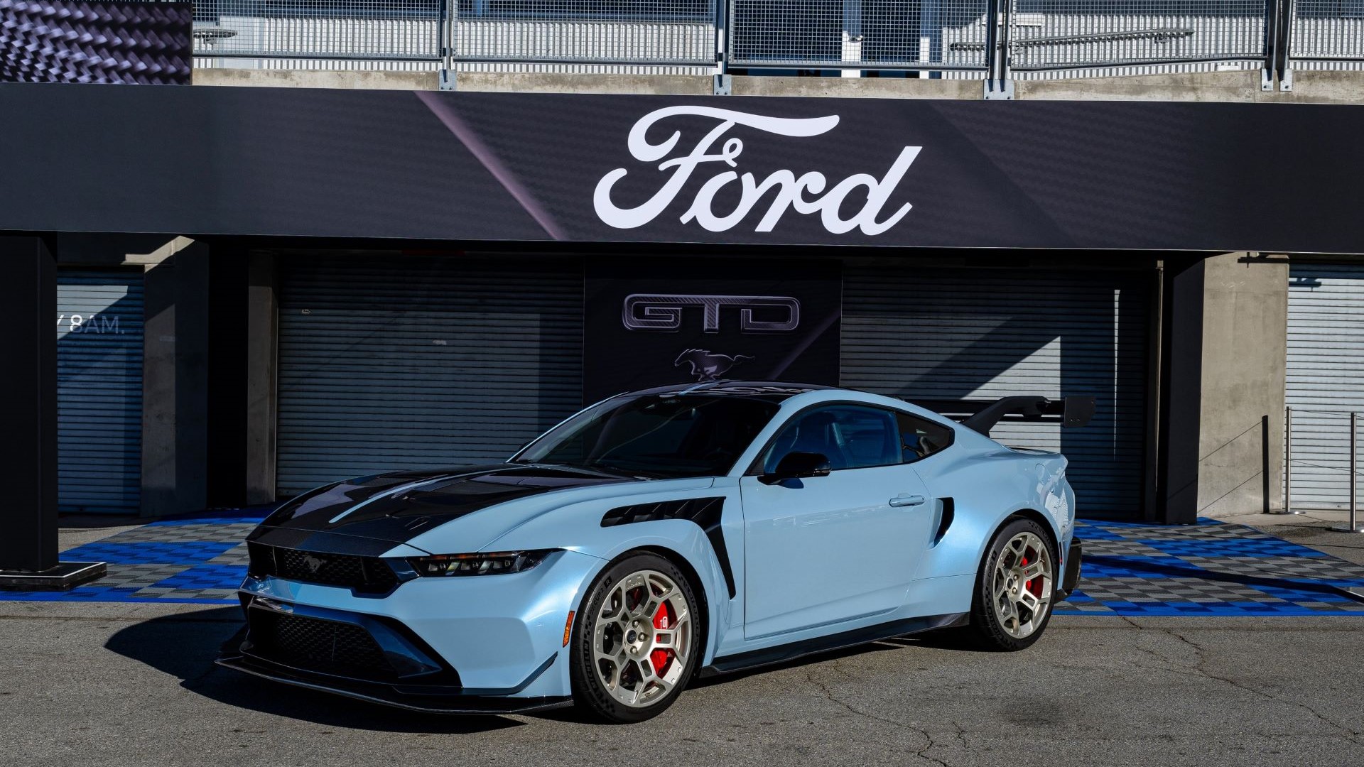 2025-ford-mustang-gtd-carnet-hir-9