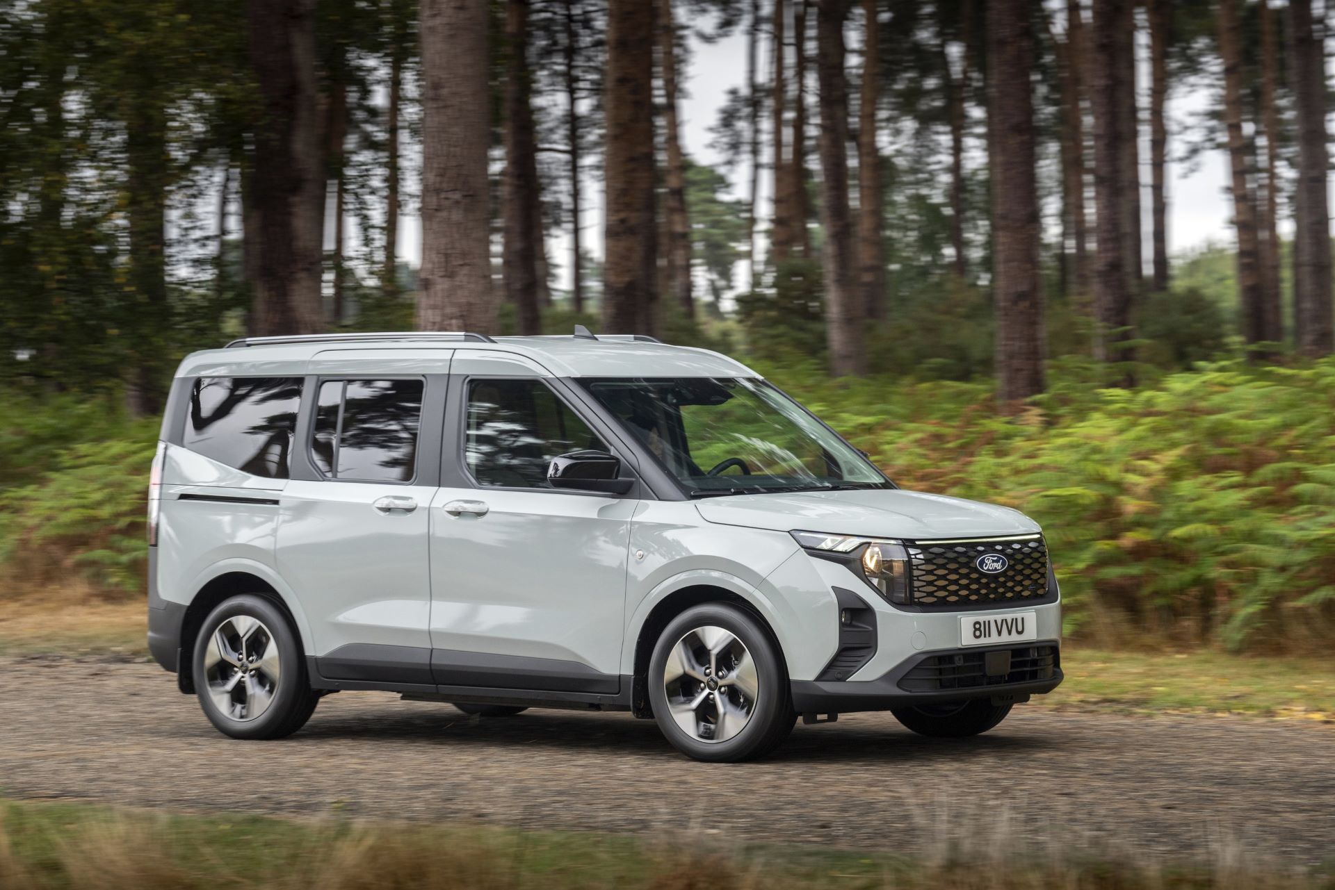 2024-ford-tourneo-electric-carnet-hir-1