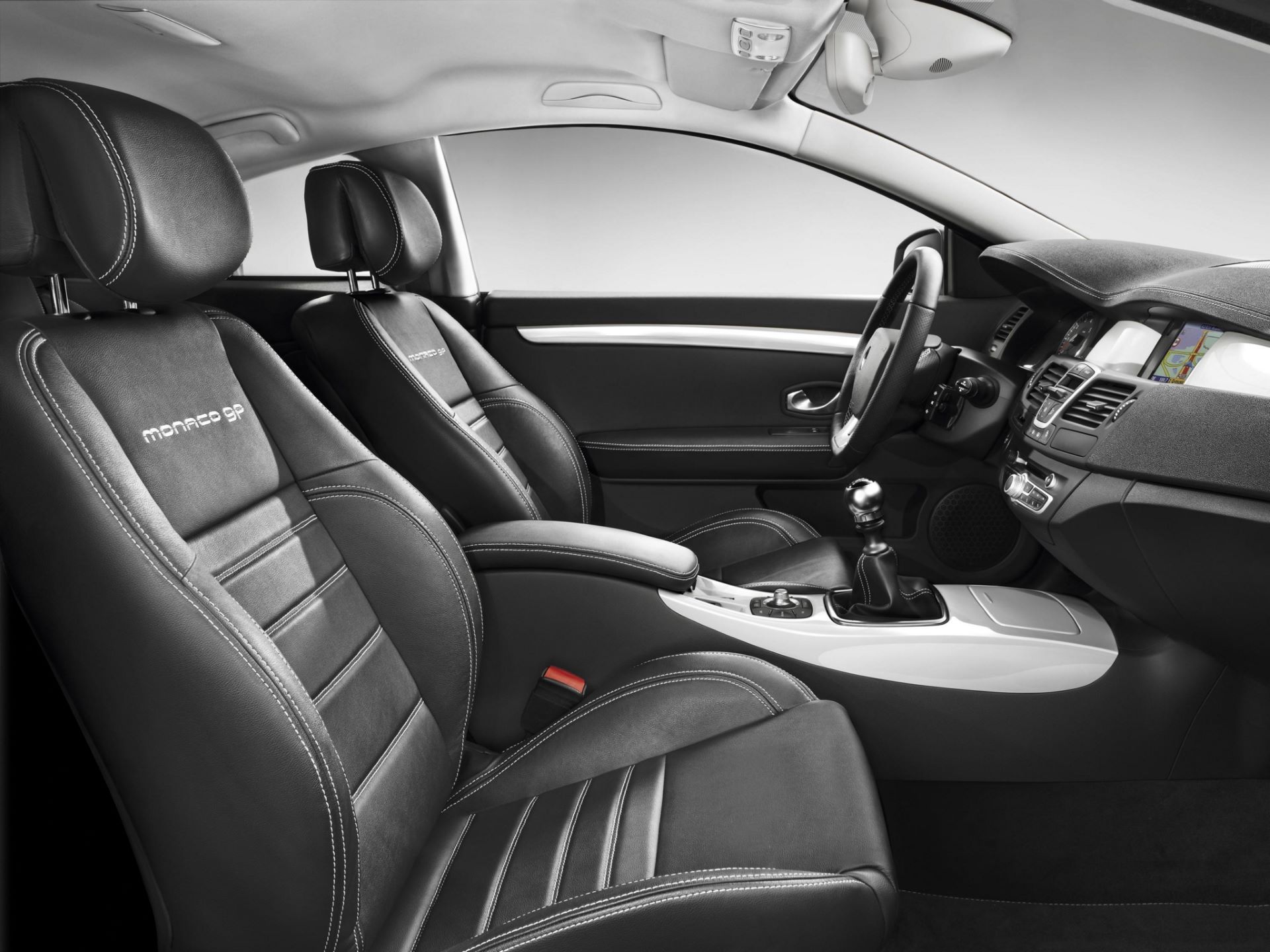 hasznaltauto-tippek-renault-laguna-coupe-carnet-hir