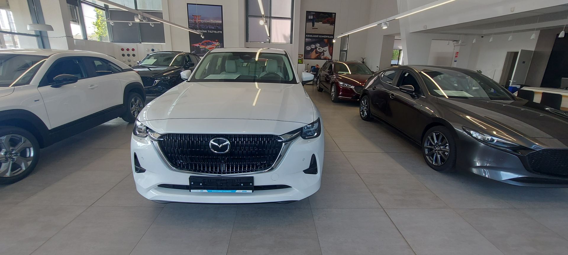 mazda-mirai-uj-auto-raktarbol-v agy-gyartasbol-carnet-hir