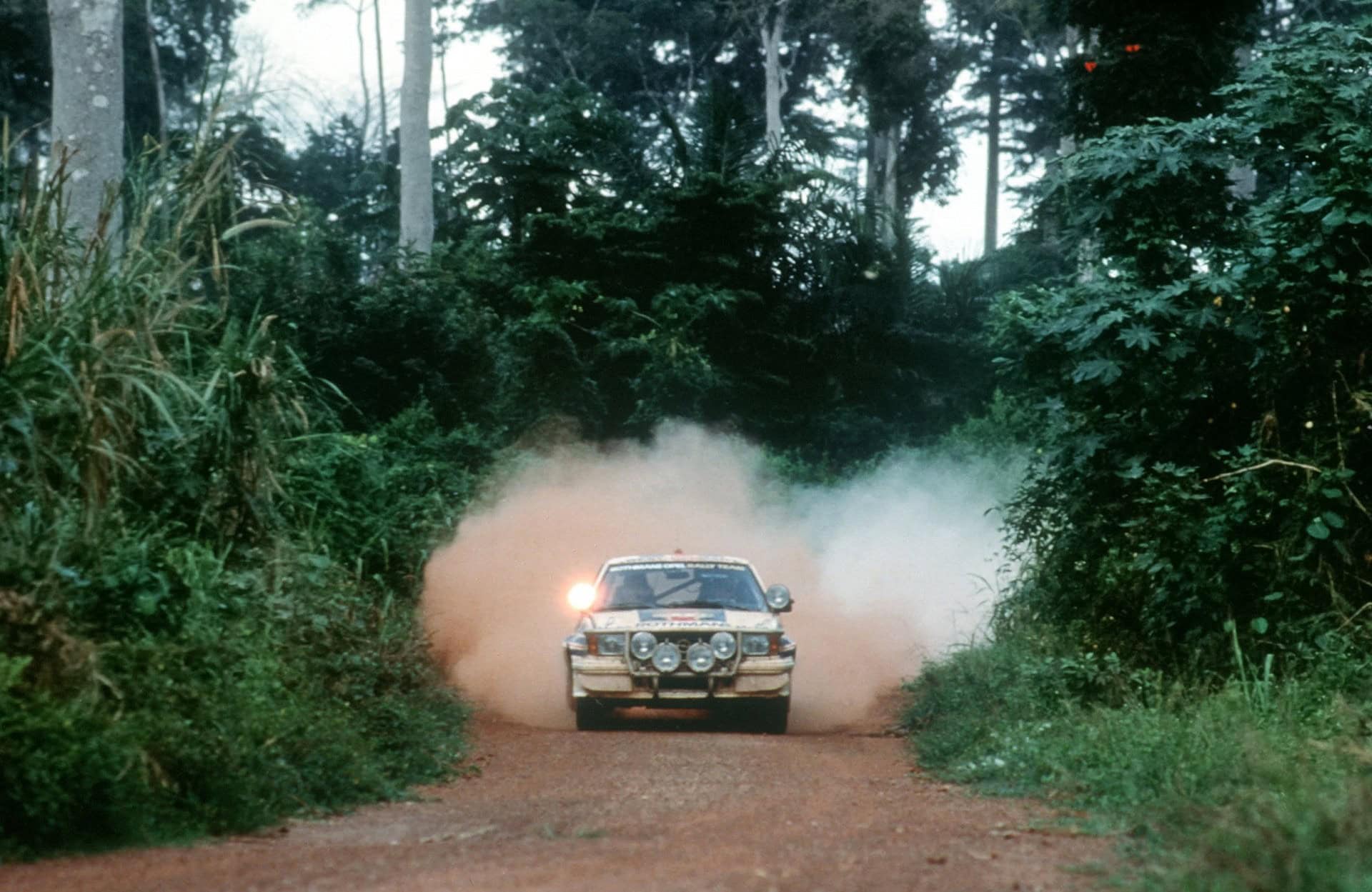 opel-rohrl-1982-rali-vilagbajnoksag-carnet-hir-4