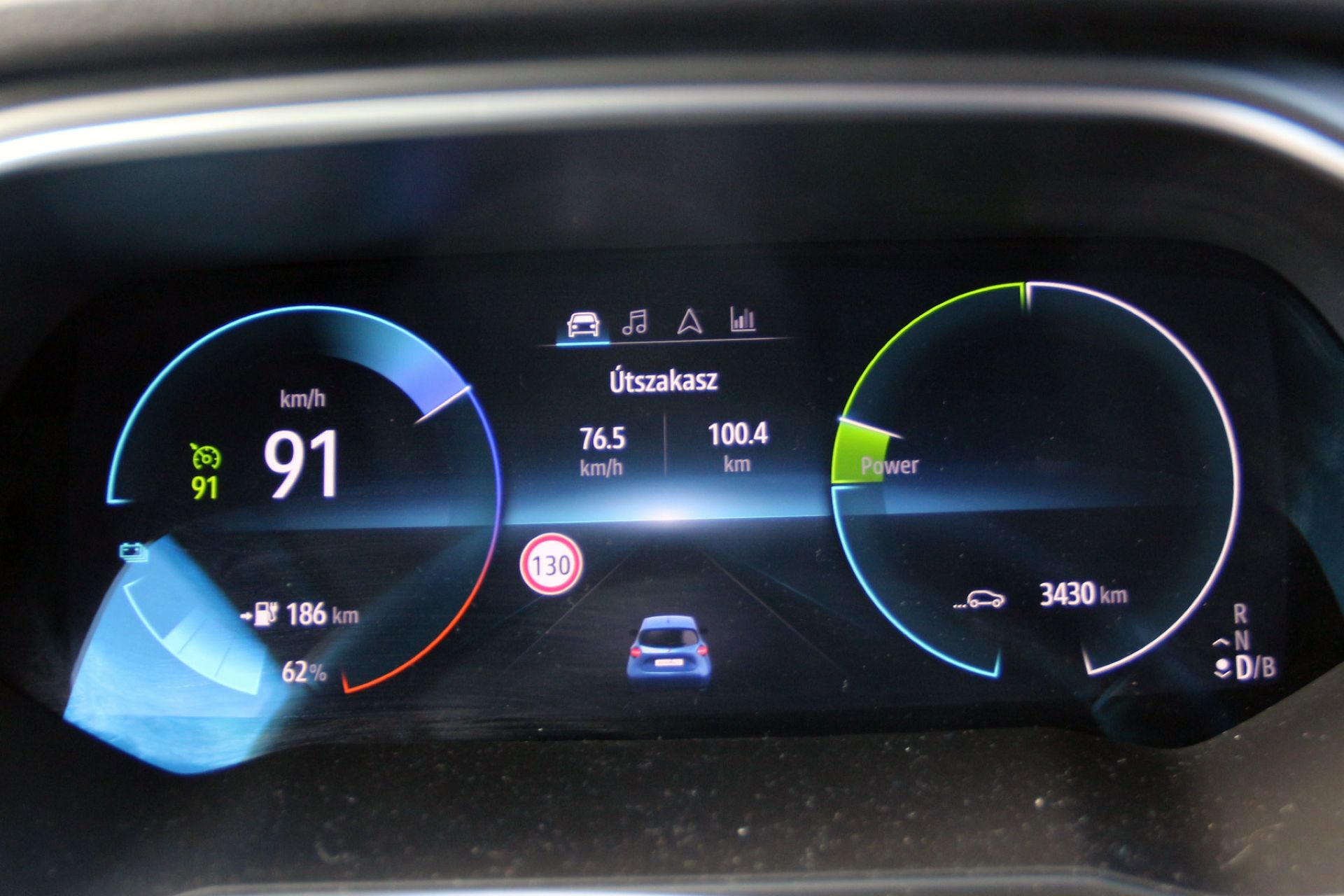 hasznalt-villanyautok-olcson-renault-zoe-2019-utanicarnet-hir-2