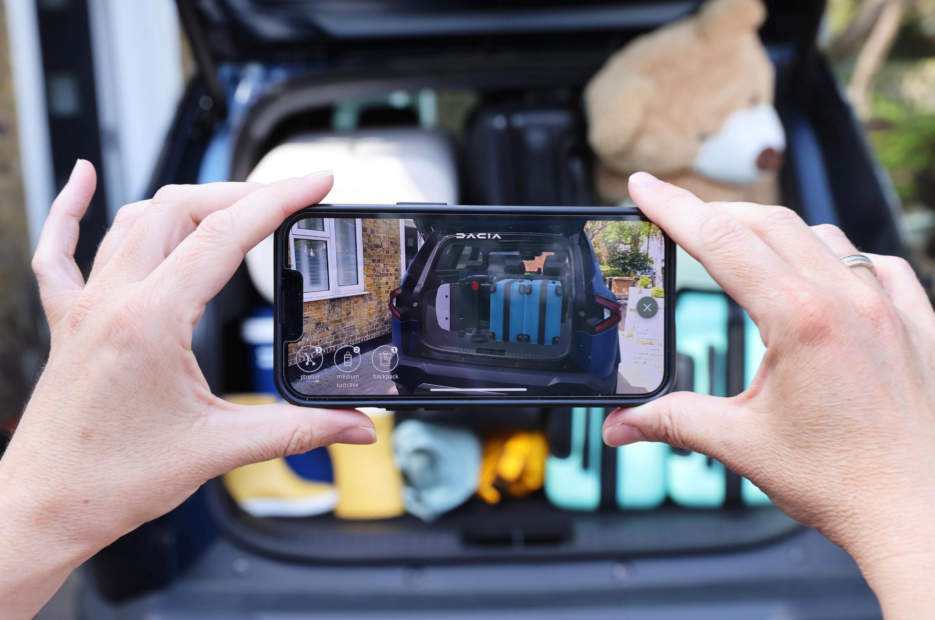 dacia-arr-app-telefonrol-pakolhatok-a-daciak-carnet-hir