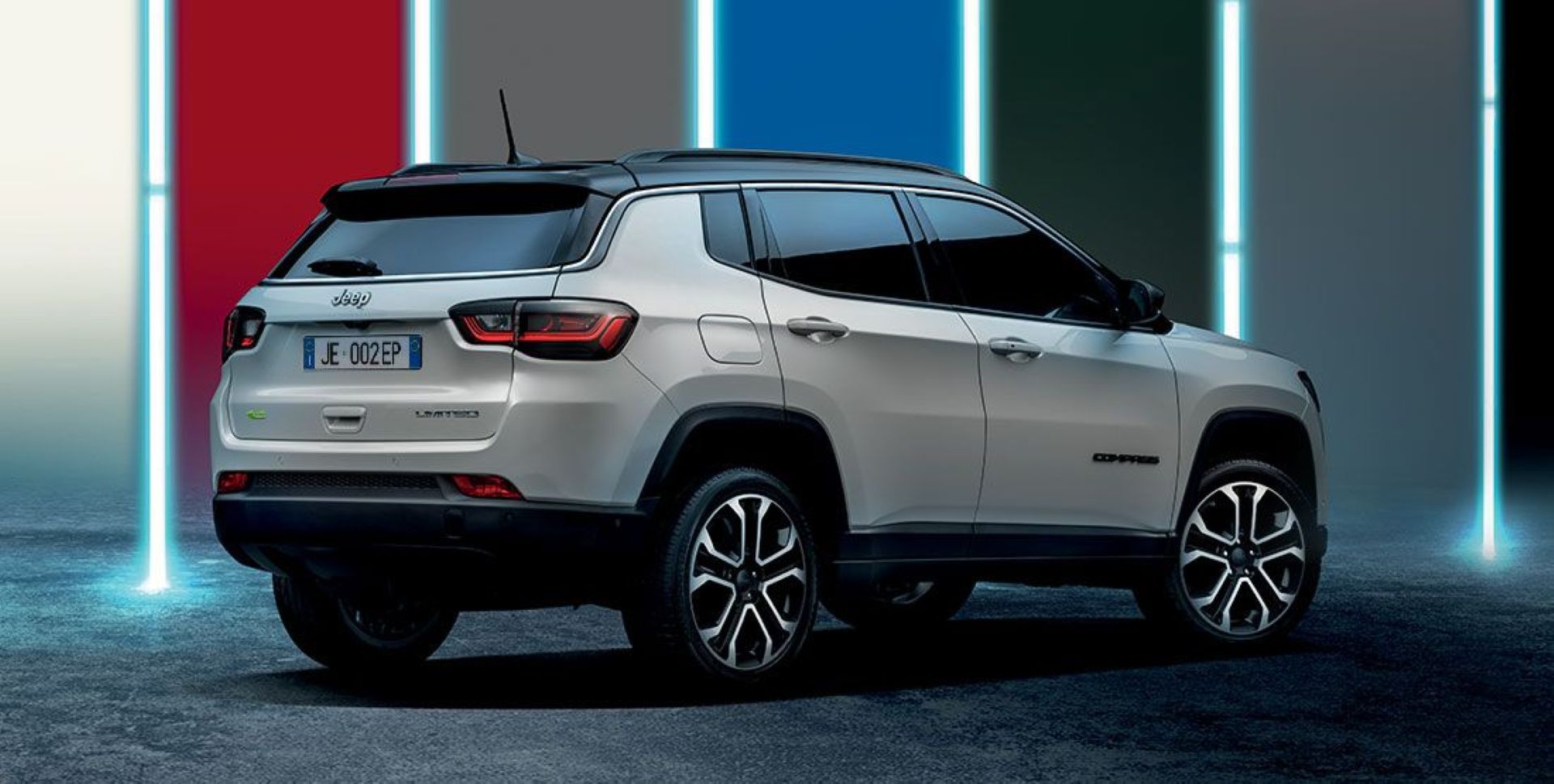 uj-jeep-compass-e-hybrid-carnet-hir