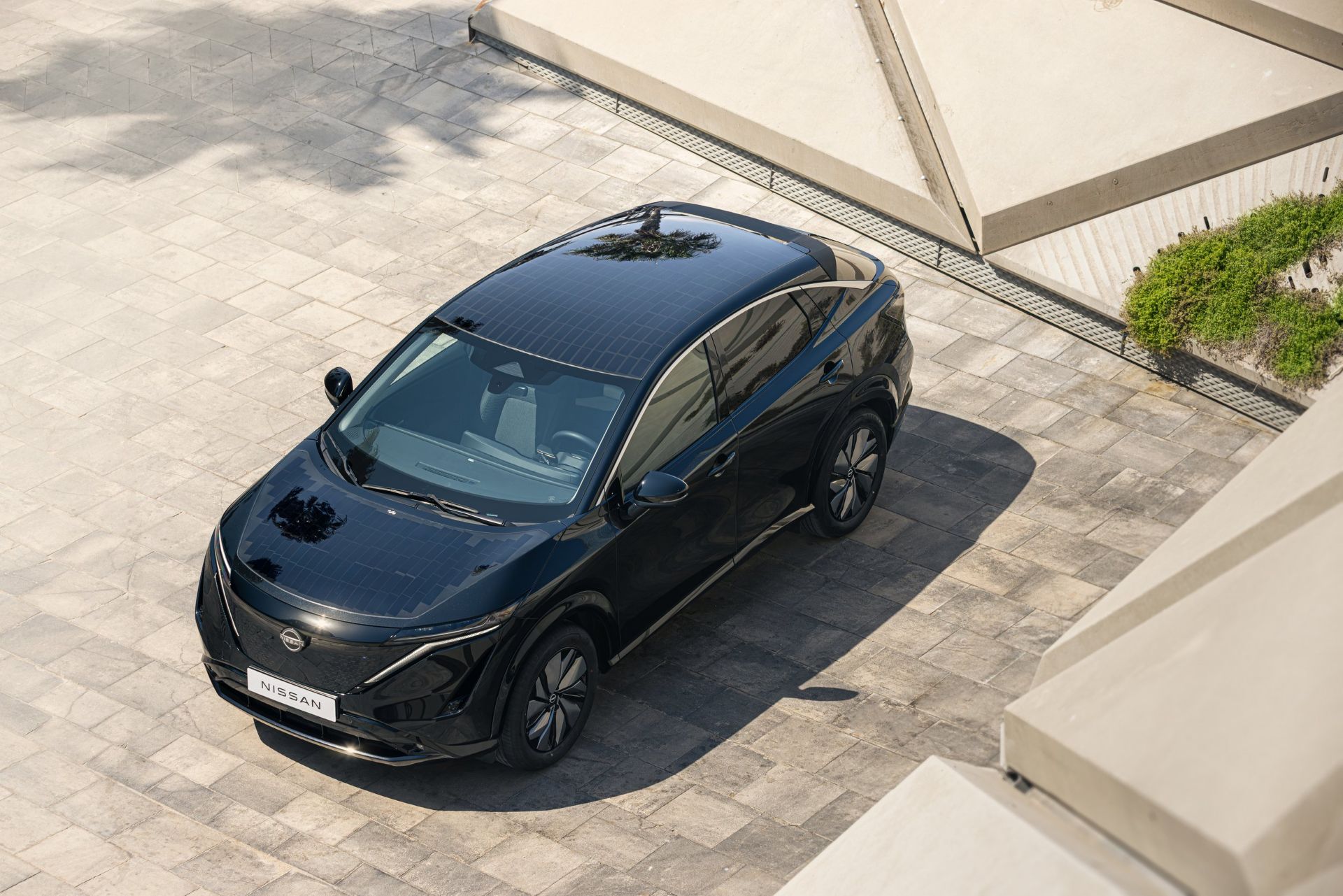 ydray-nissan-carnet-hir-koncepcio-3