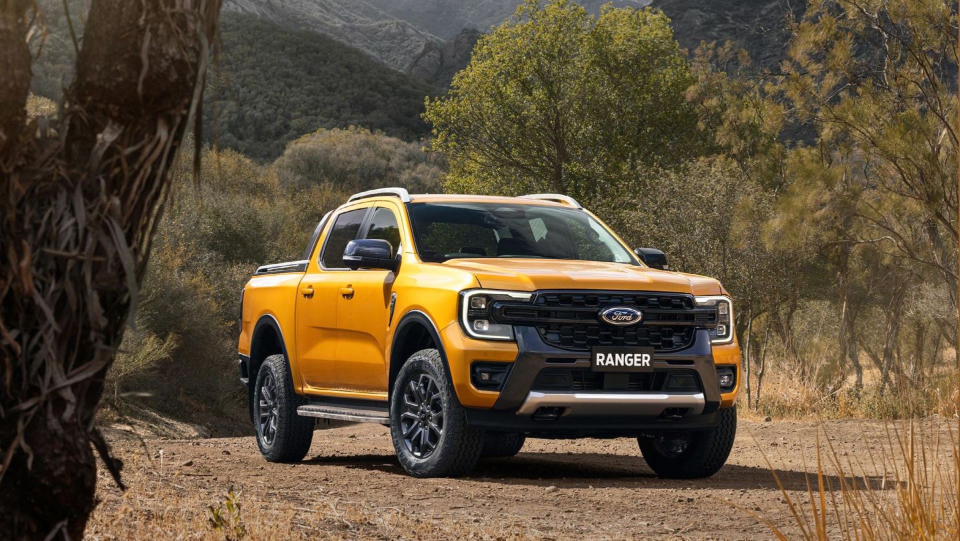uj-ford-ranger-carnet-