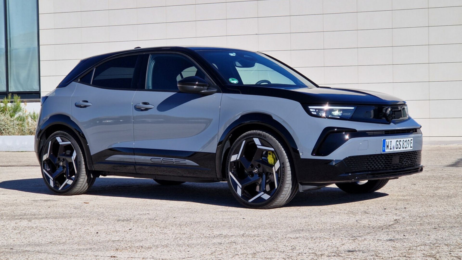 uj-opel-modellek-carnet-hir