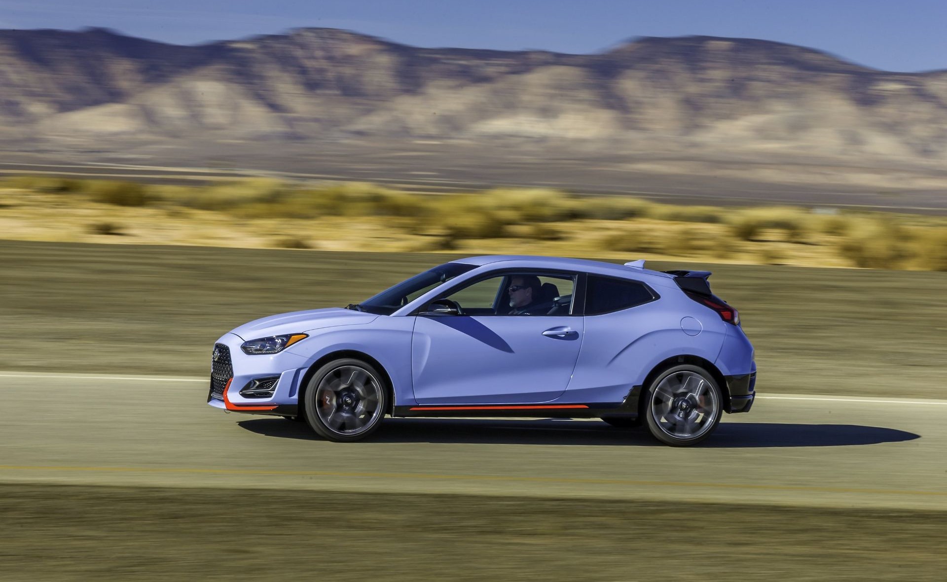 hyundai-veloster-n-carnet-hir-2