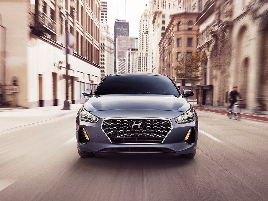 Hyundai-Elantra-GT-2018