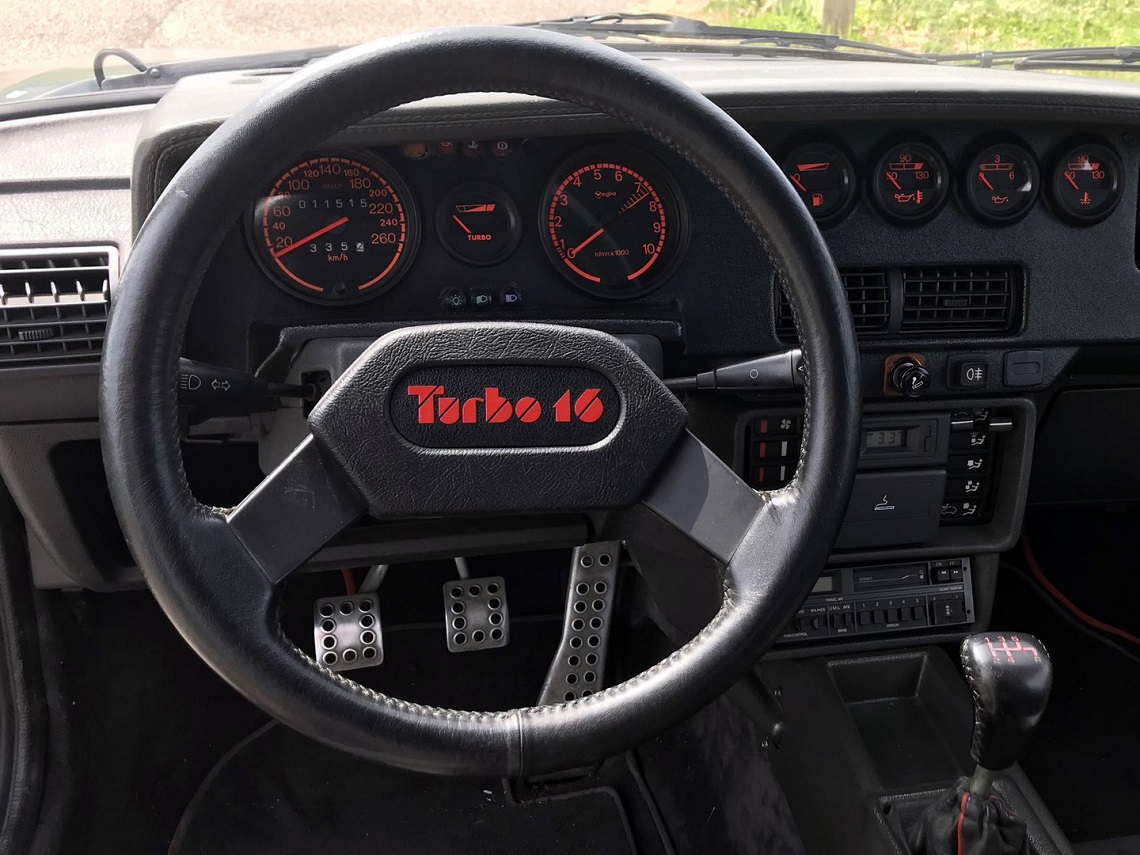 peugeot-205-t16