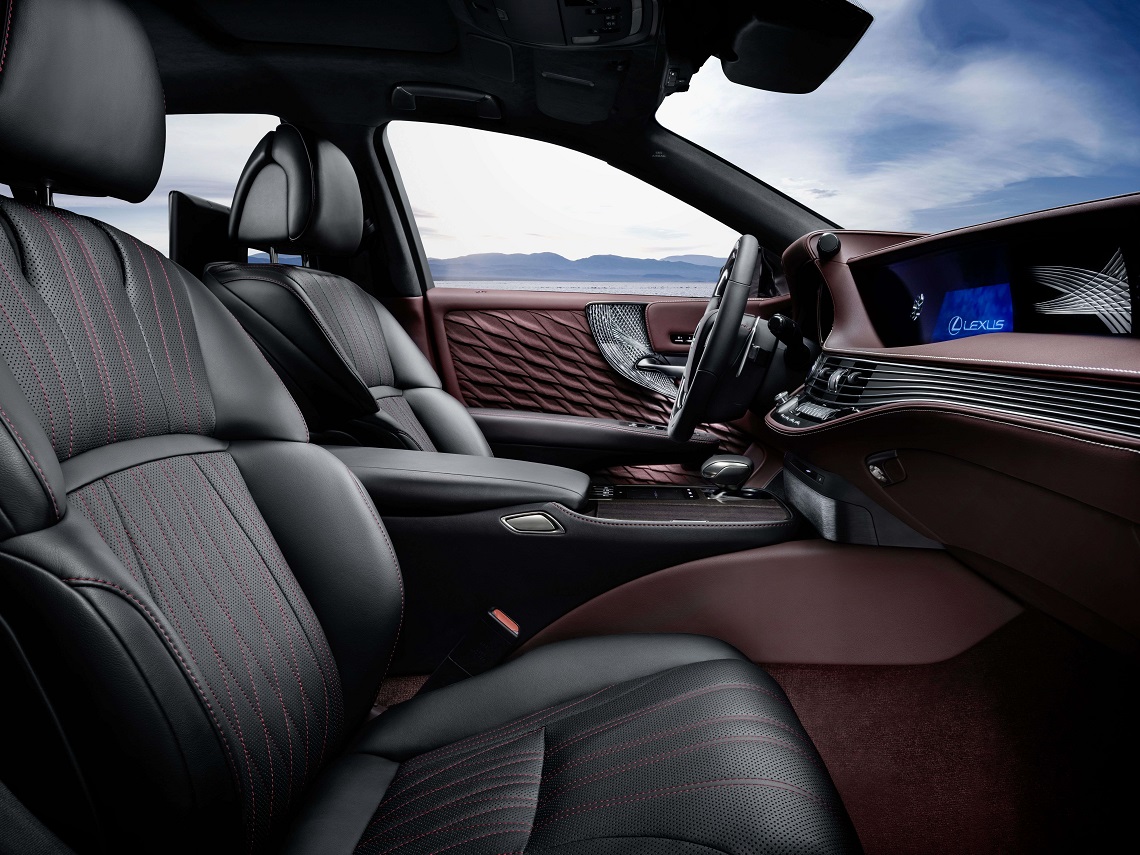 lexus-ls-takumi-belter
