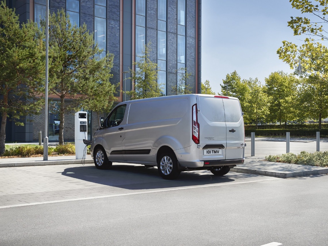 ford-transit-connect-sport