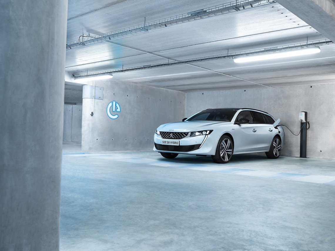 peugeot-plug-in-hybrid