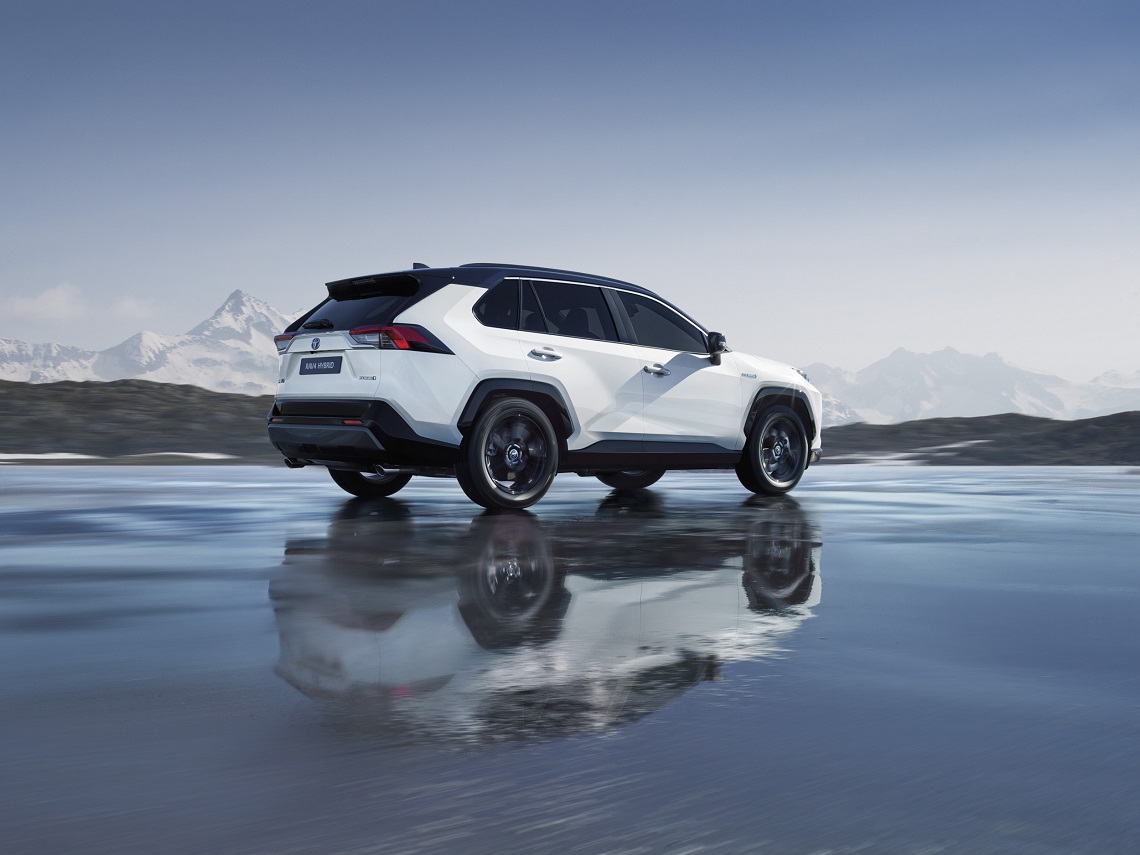 toyota-rav4-hybrid