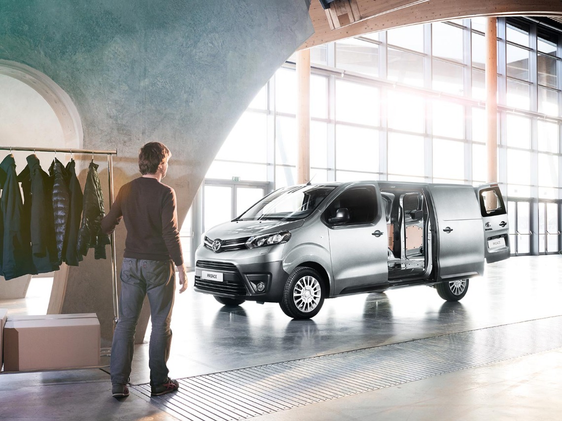toyota-proace