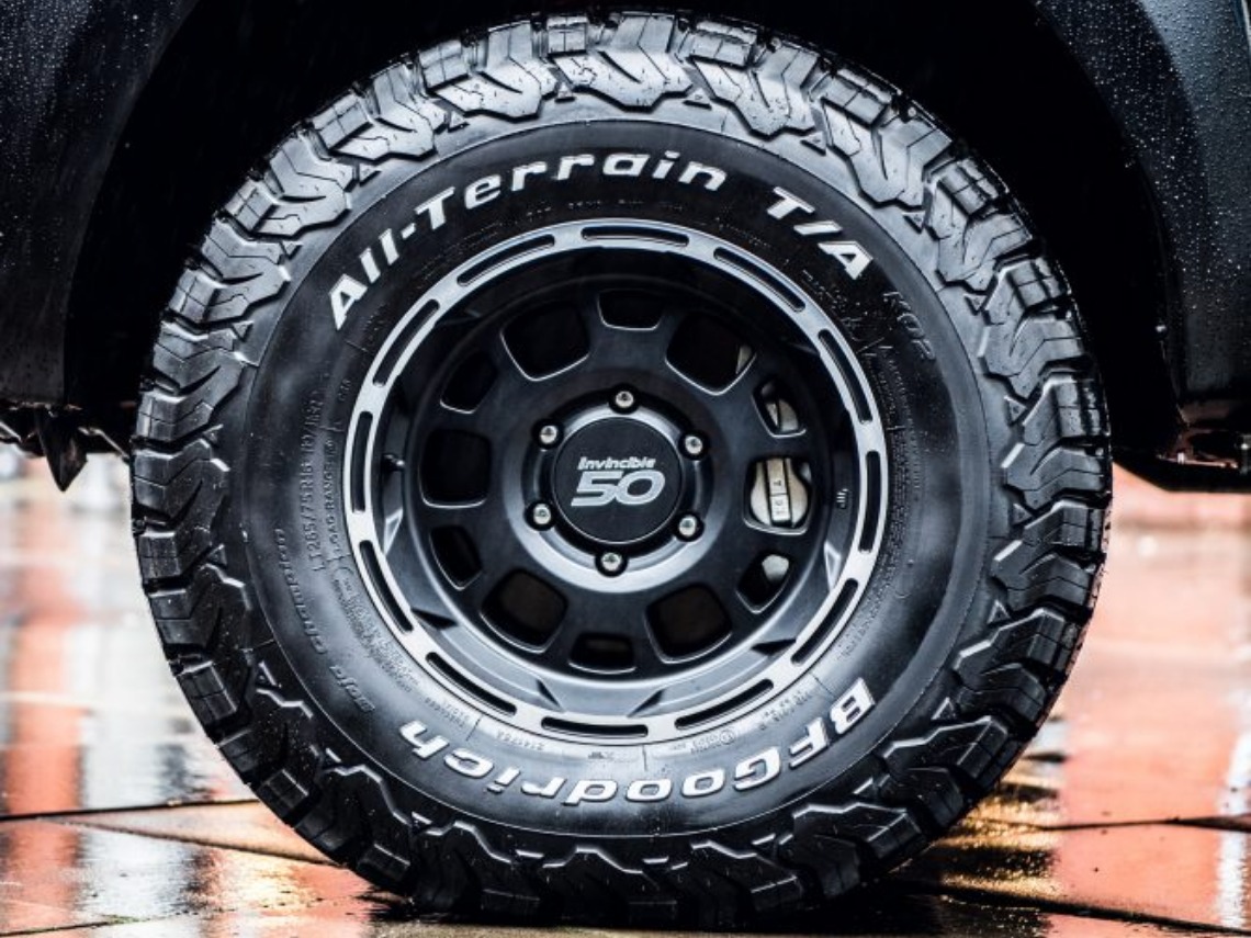 toyota-hilux-invincible-50-limitalt-kiadas