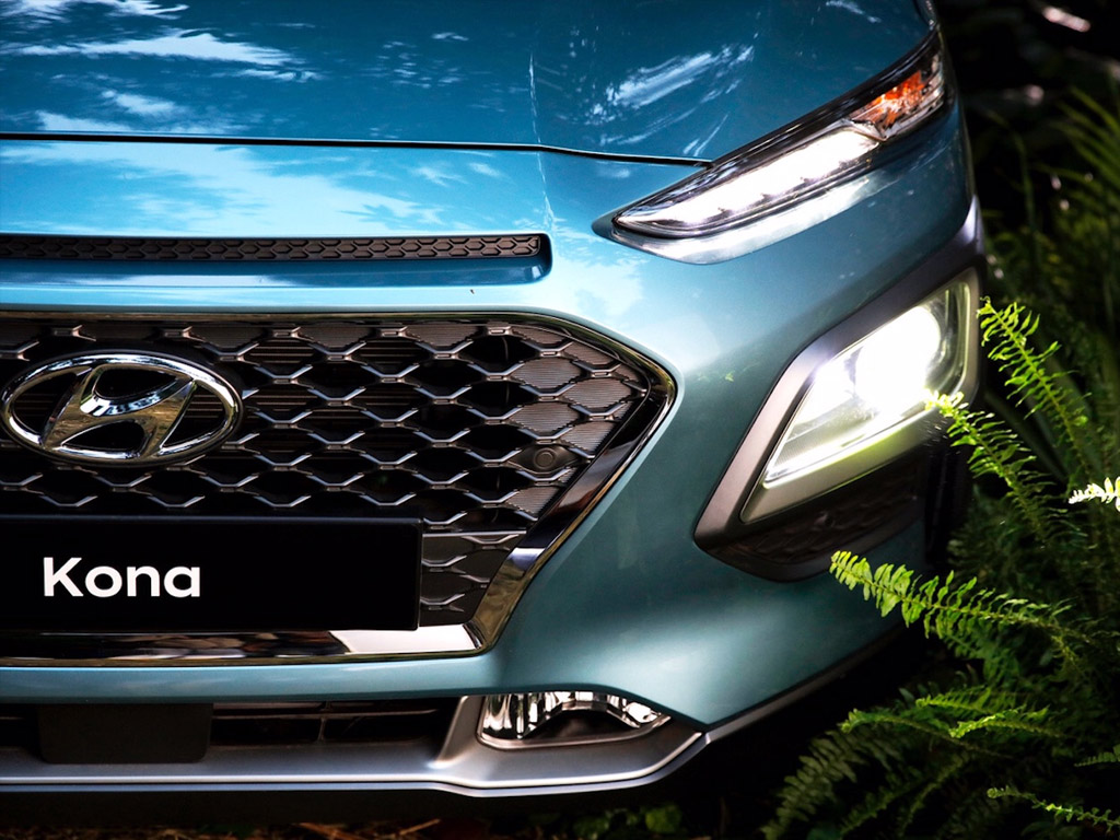 hyundai-uj-arculat-kona-carnet